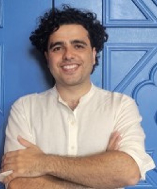 Ehsan Naeemi